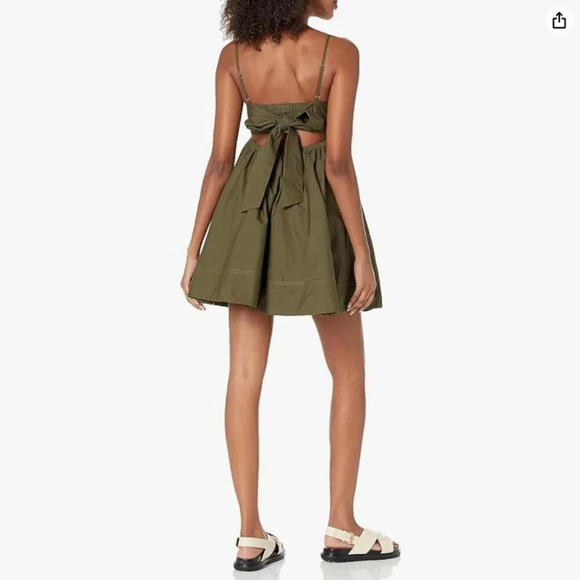 Moon River Pleated Cut-Out Tie Back Smocked Mini Dress Olive Green Size Medium - Picture 2 of 8